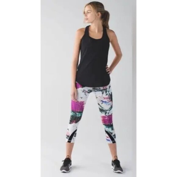 Lululemon Run: Inspire Crop II All Full-On Luxtreme 24” Inseam size 4 - Picture 1 of 8